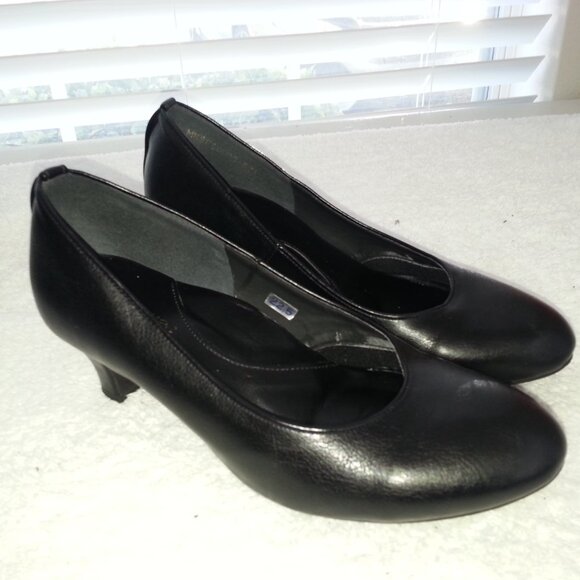 Velikoko Japanese Black Waitress Pumps High Heels Worn - Picture 1 of 14